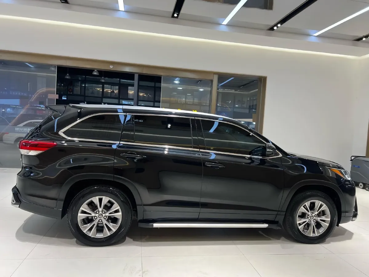 2019 SsangYong Rexton 2.0T 224HP L4 6AT,autocango,china used car exporter,china ev exporter,chinese used car exporter,chinese used ev exporter