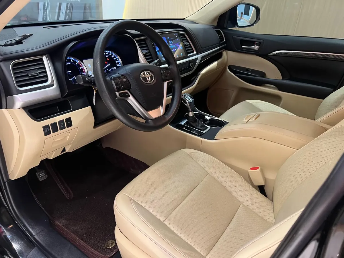 2019 SsangYong Rexton 2.0T 224HP L4 6AT,autocango,china used car exporter,china ev exporter,chinese used car exporter,chinese used ev exporter