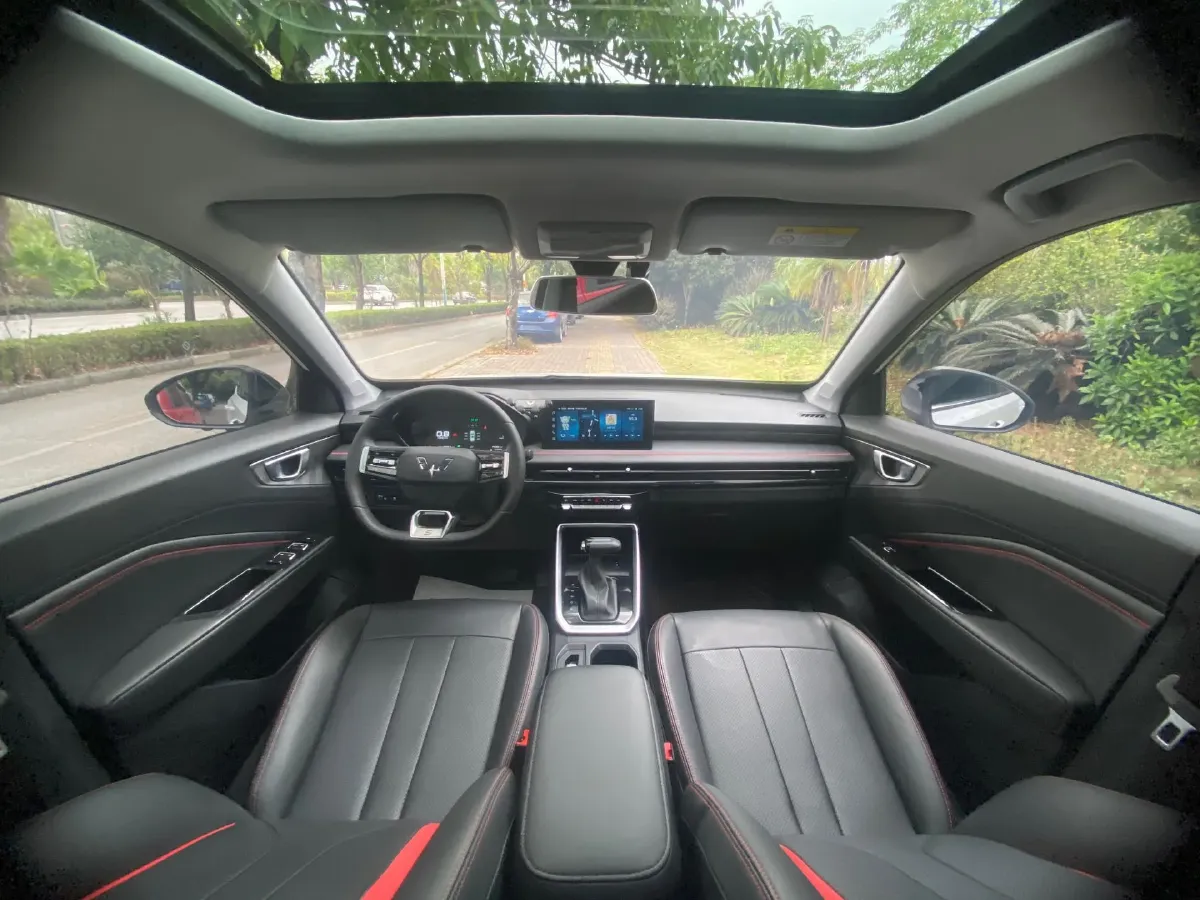 2022 WuLing XingChi 1.5T 147HP L4 CVT,autocango,china used car exporter,china ev exporter,chinese used car exporter,chinese used ev exporter