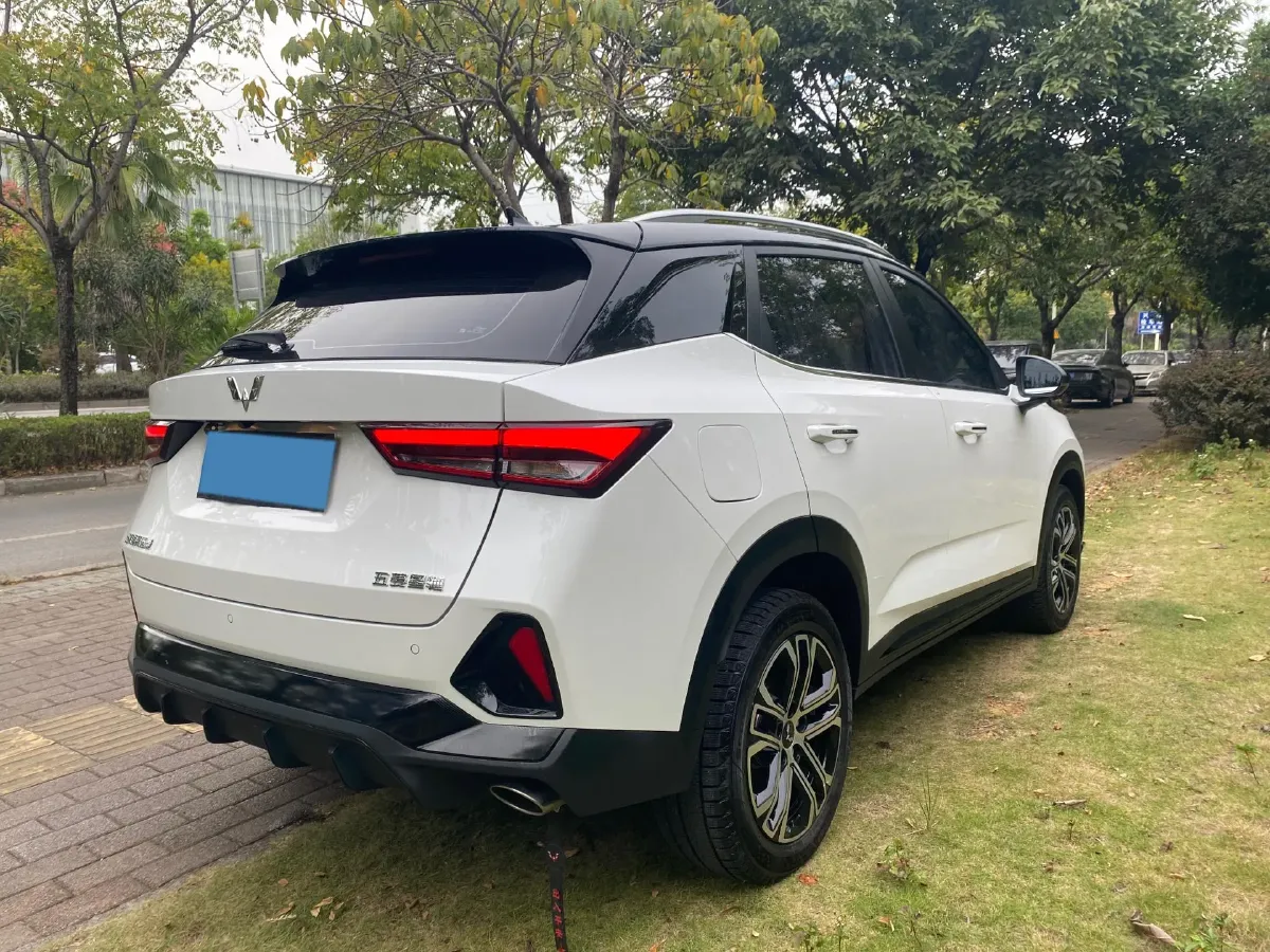 2022 WuLing XingChi 1.5T 147HP L4 CVT,autocango,china used car exporter,china ev exporter,chinese used car exporter,chinese used ev exporter