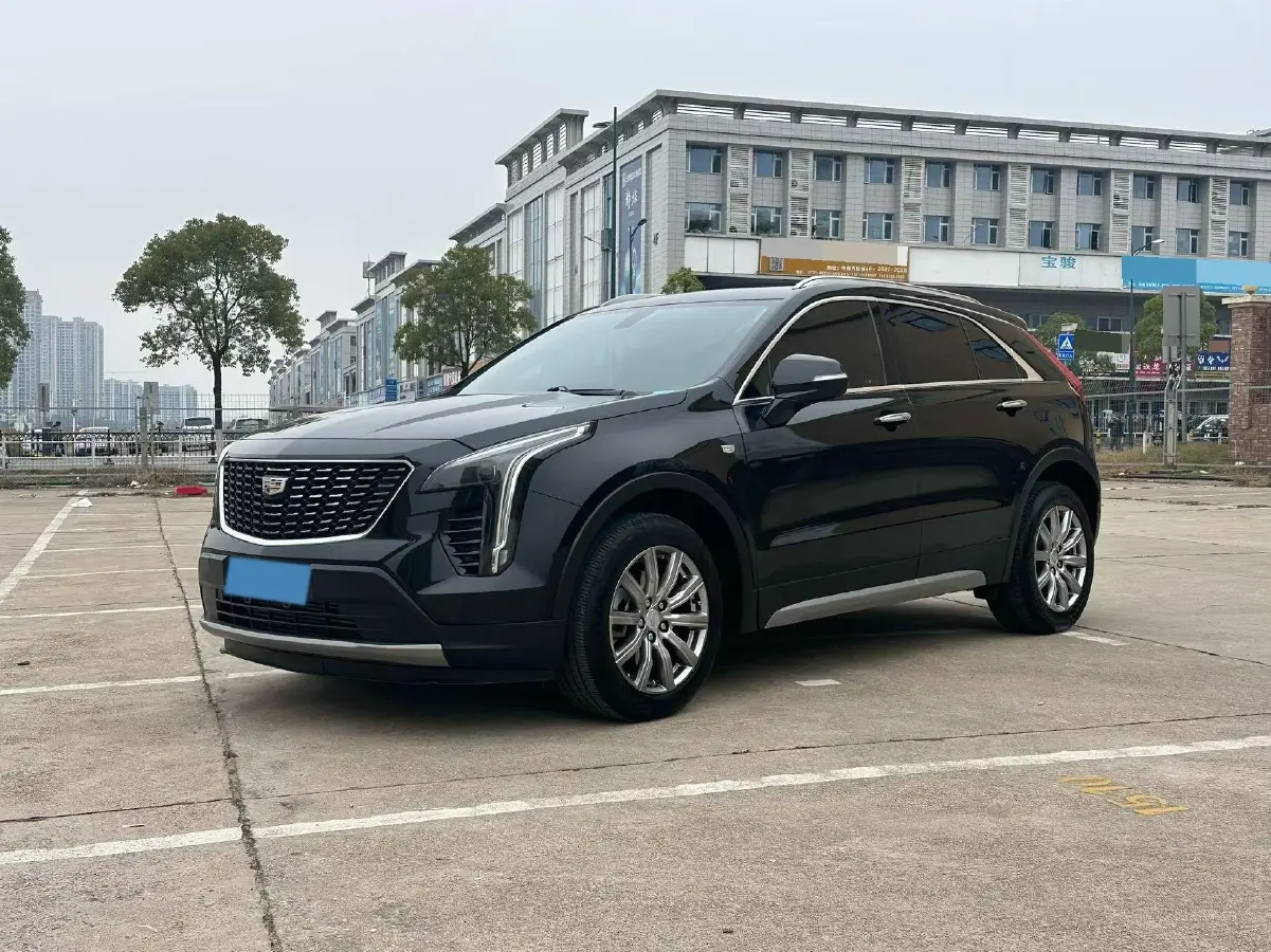 2020 Cadillac XT4 2.0T 237HP L4 9AT