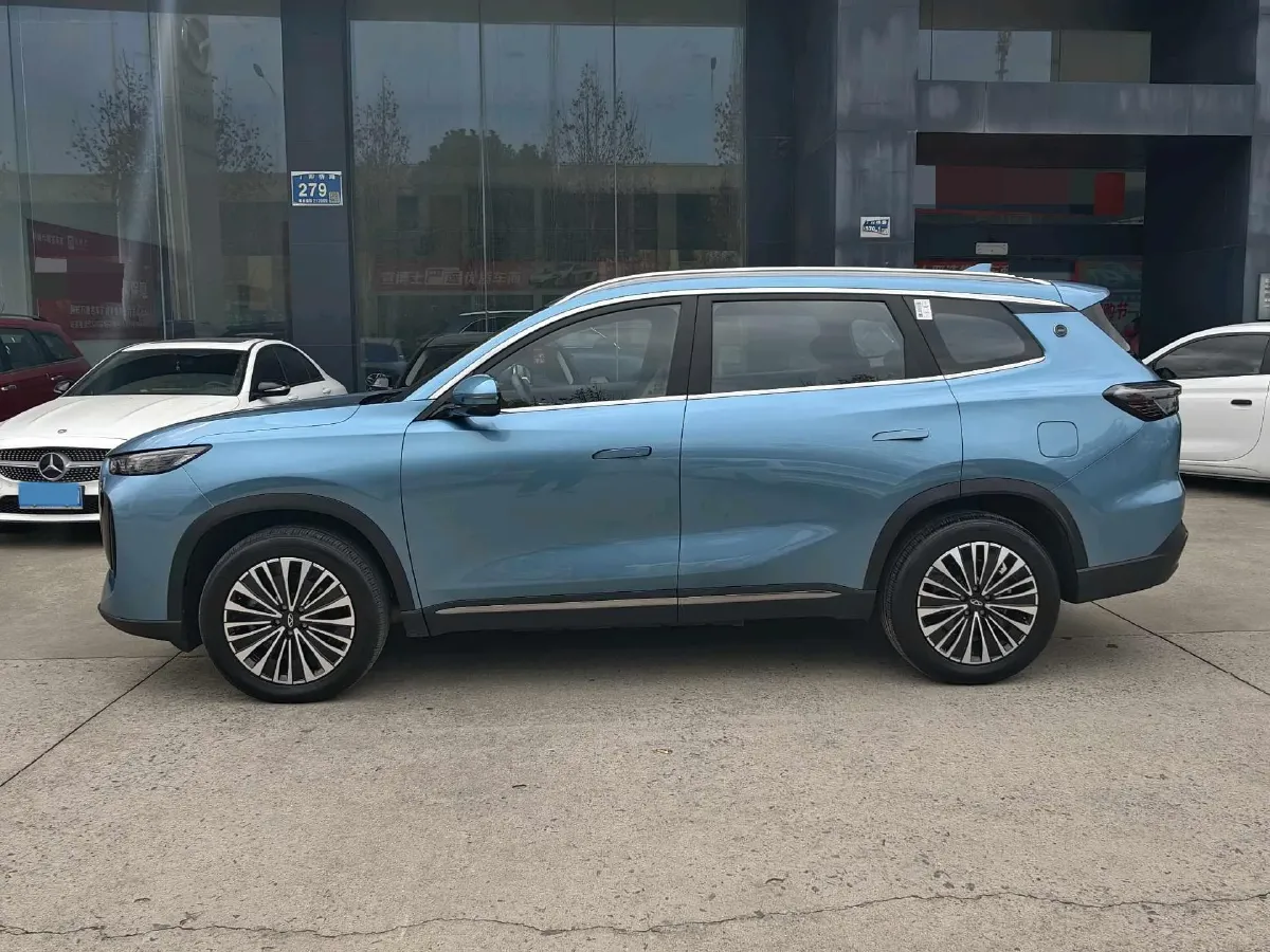 2025 Chery Tiggo8 PLUS C-DM 1.5T 156HP L4 1DHT PHEV,autocango,china used car exporter,china ev exporter,chinese used car exporter,chinese used ev exporter