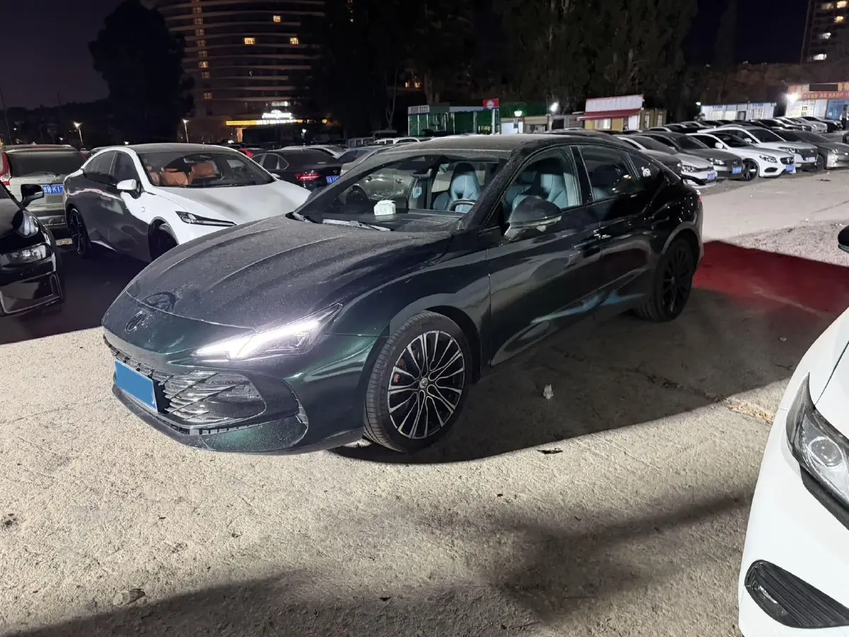 2023 MG 7 1.5T 188HP L4 7DCT