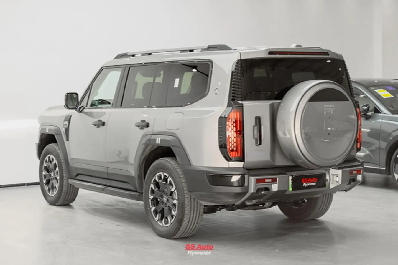 2025 Jetour Zongheng G700 2.0T 211HP L4 2DHT PHEV,autocango,china used car exporter,china ev exporter,chinese used car exporter,chinese used ev exporter