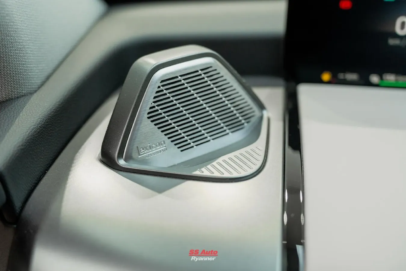 2025 Jetour Zongheng G700 2.0T 211HP L4 2DHT PHEV,autocango,china used car exporter,china ev exporter,chinese used car exporter,chinese used ev exporter