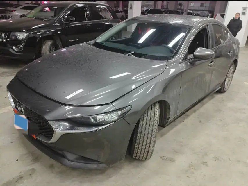 2022 Mazda 3 Axela 2.0L 158HP L4 6AT