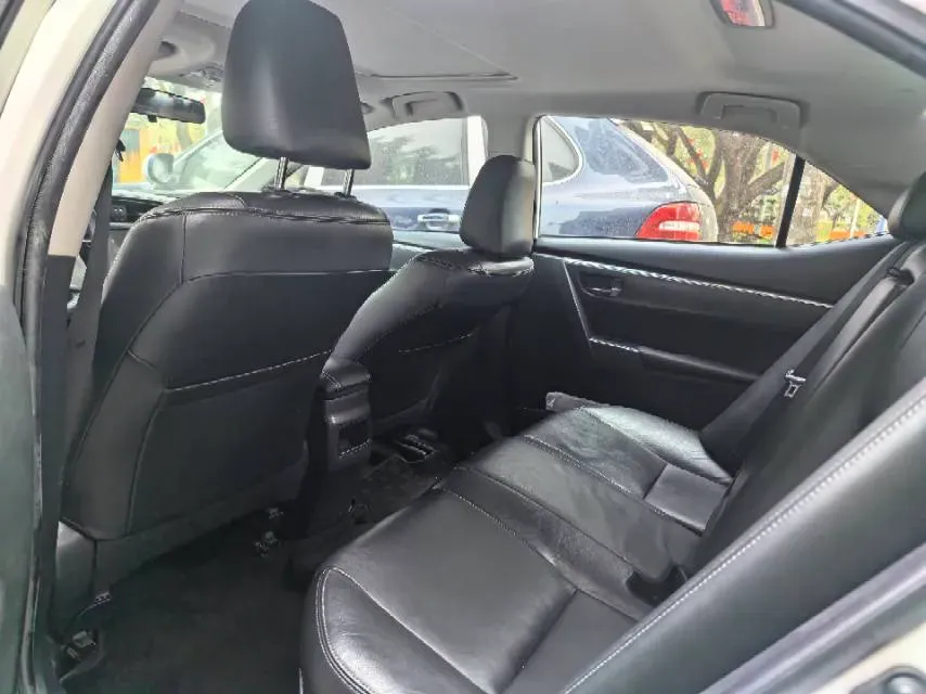 2020 Toyota Corolla Hybird E+ 1.8L 99HP L4 E-CVT PHEV 10.5KWH,autocango,china used car exporter,china ev exporter,chinese used car exporter,chinese used ev exporter