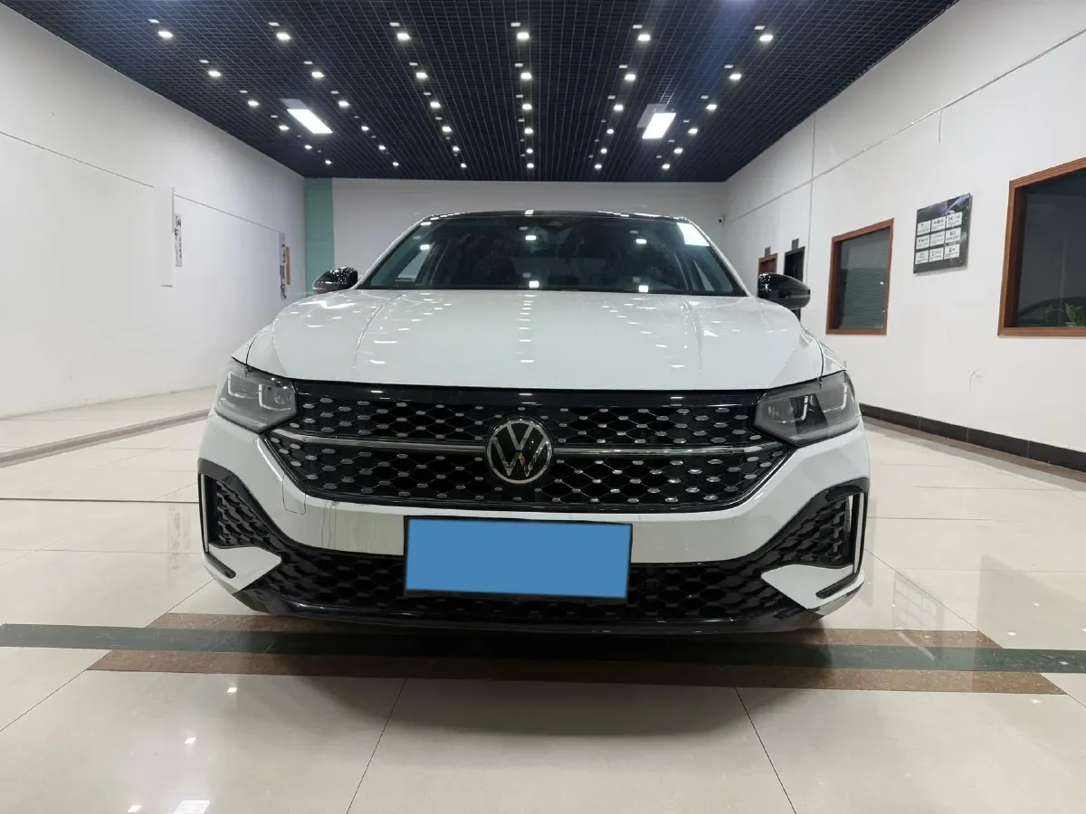 2023 Volkswagen Lavida 1.5T 160HP L4 7DCT,autocango,china used car exporter,china ev exporter,chinese used car exporter,chinese used ev exporter