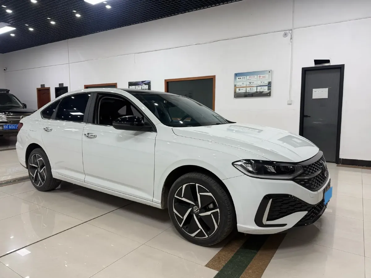 2023 Volkswagen Lavida 1.5T 160HP L4 7DCT,autocango,china used car exporter,china ev exporter,chinese used car exporter,chinese used ev exporter
