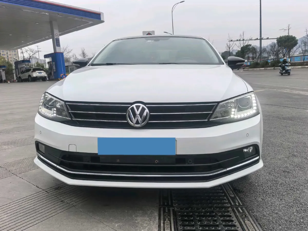 2018 Mazda CX-4 2.5L 192HP L4 6AT,autocango,china used car exporter,china ev exporter,chinese used car exporter,chinese used ev exporter