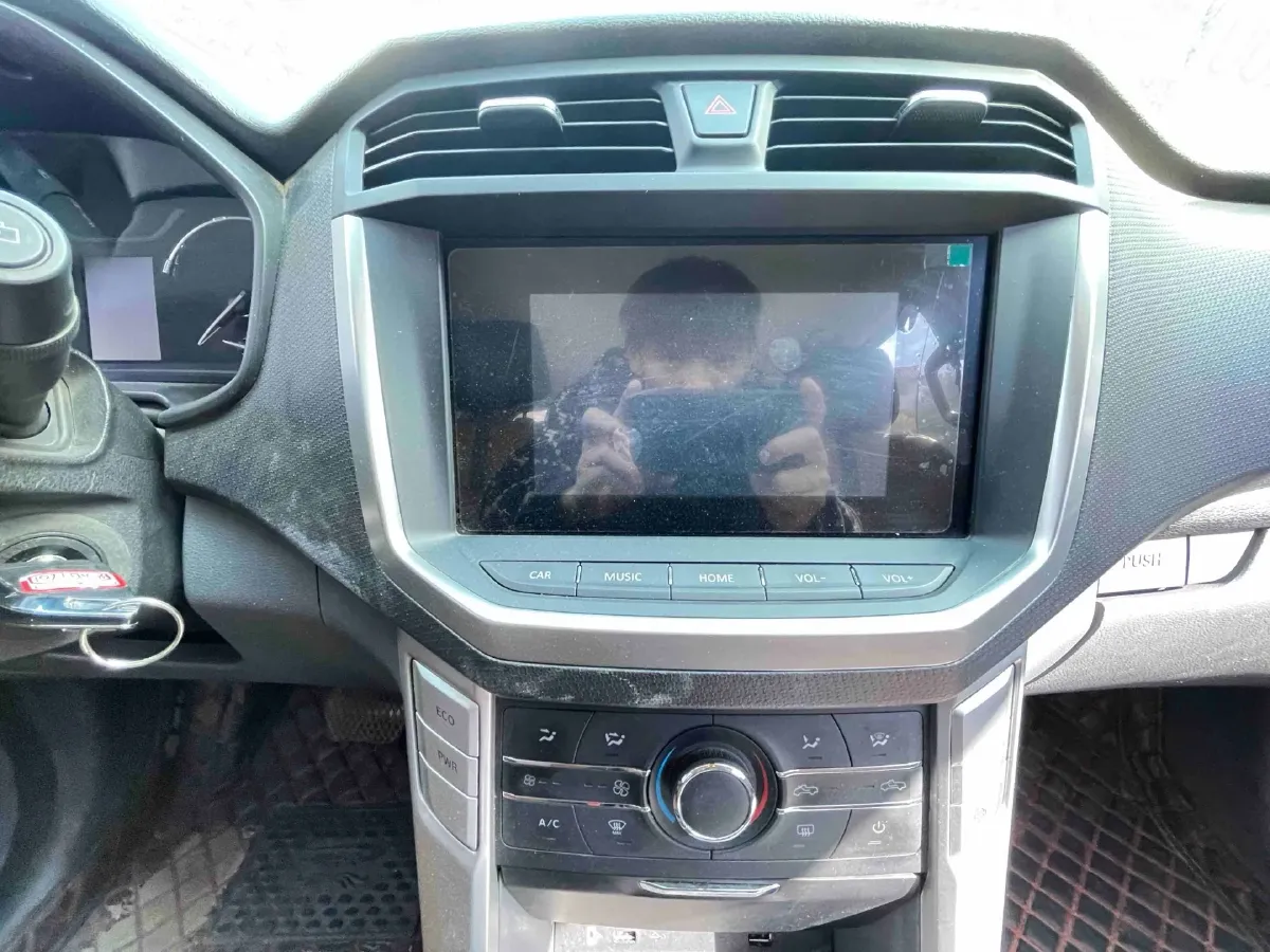 2019 MAXUS T70 2.0T 163HP L4 6AT,autocango,china used car exporter,china ev exporter,chinese used car exporter,chinese used ev exporter