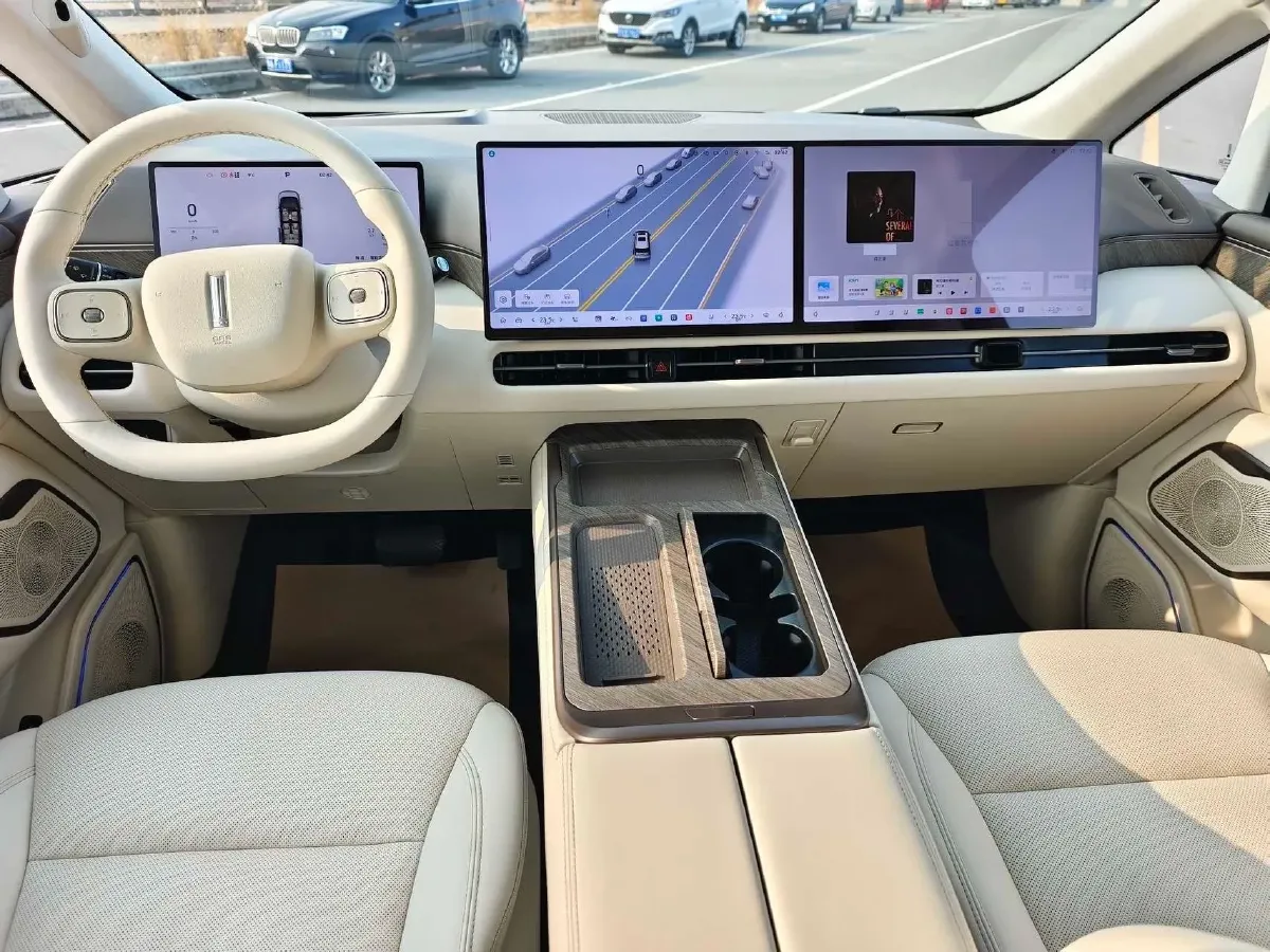 2025 WEY HighMountain 1.5T 170HP L4 4DHT PHEV,autocango,china used car exporter,china ev exporter,chinese used car exporter,chinese used ev exporter