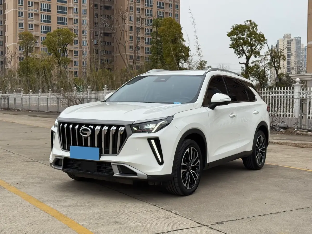 2023 GAC Trumpchi GS4 Plus 2.0T 252HP L4 6AT