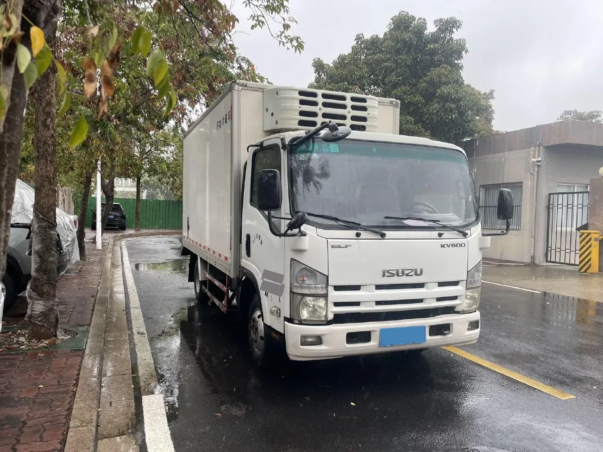 2025 Isuzu Light Truck 6MT,autocango,china used car exporter,china ev exporter,chinese used car exporter,chinese used ev exporter