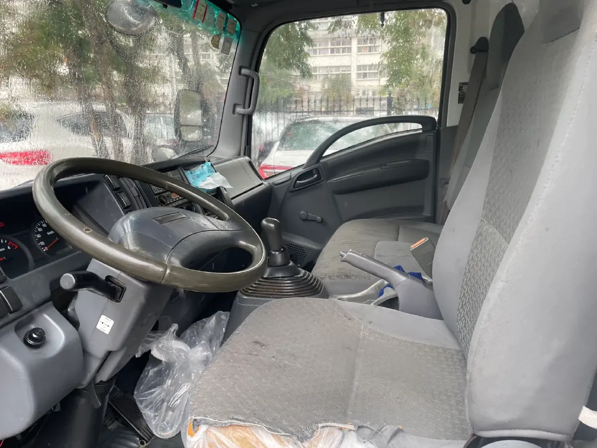 2025 Isuzu Light Truck 6MT,autocango,china used car exporter,china ev exporter,chinese used car exporter,chinese used ev exporter