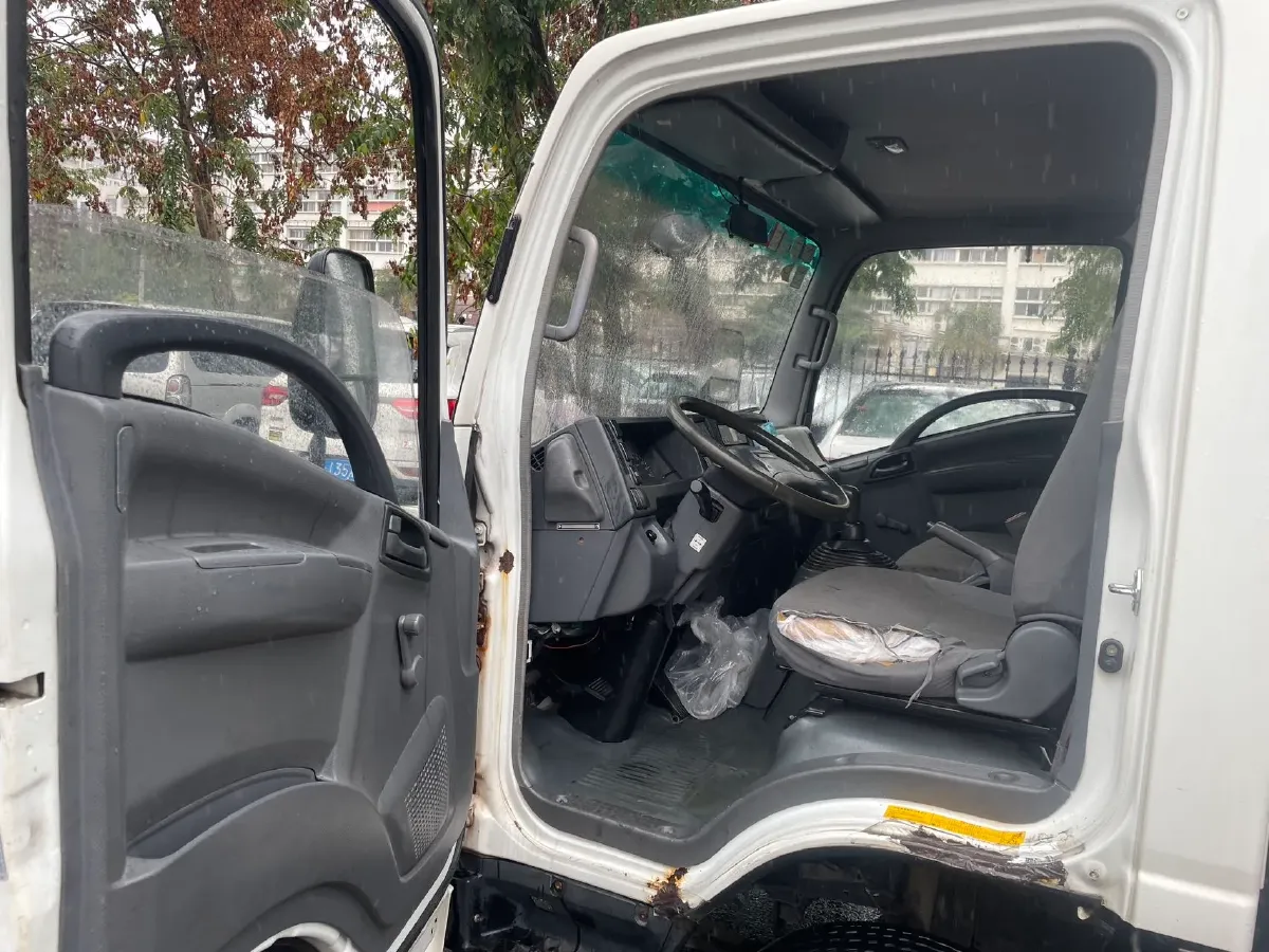 2025 Isuzu Light Truck 6MT,autocango,china used car exporter,china ev exporter,chinese used car exporter,chinese used ev exporter
