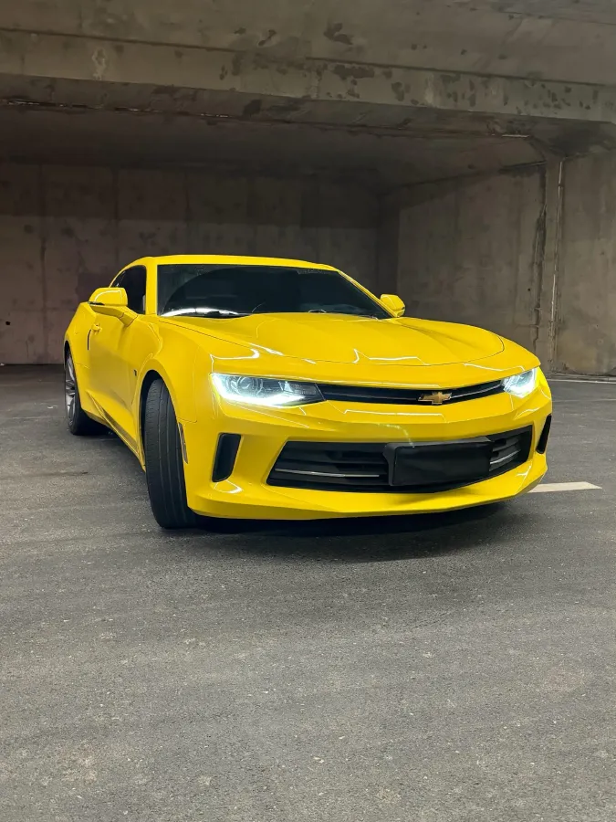 2017 Chevrolet Camaro 2.0T 275HP L4 8AT,autocango,china used car exporter,china ev exporter,chinese used car exporter,chinese used ev exporter