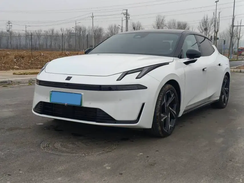 2024 LYNK&CO 07 EM-P 1.5T 163HP L4 3DHT PHEV 18.99KWH