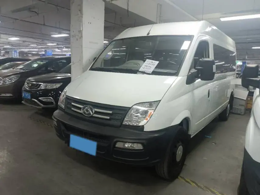 2013 MAXUS XinTu V80 2.5T 136HP L4 5MT