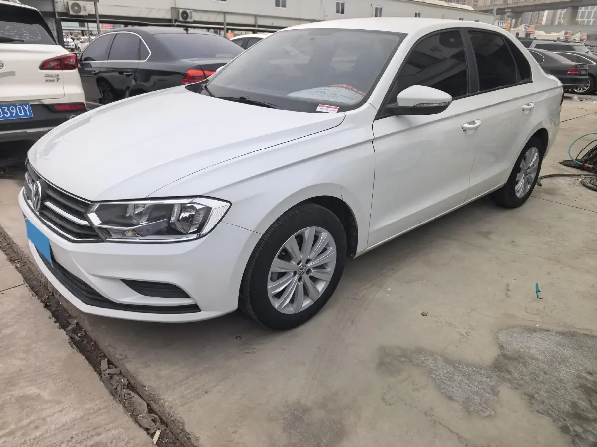 2019 Volkswagen Bora 1.5L 112HP L4 6AT