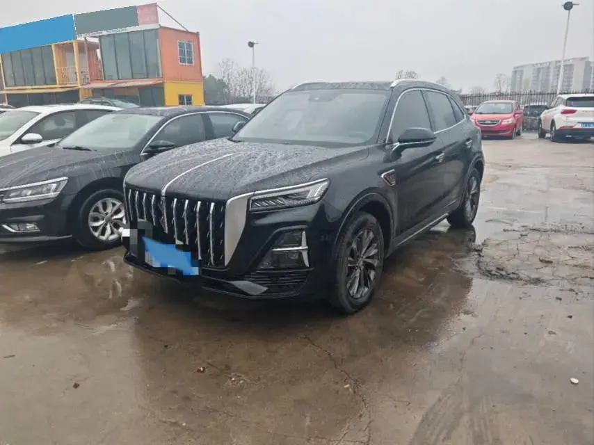 2023 HongQi HS5 2.0T 252HP L4 8AT