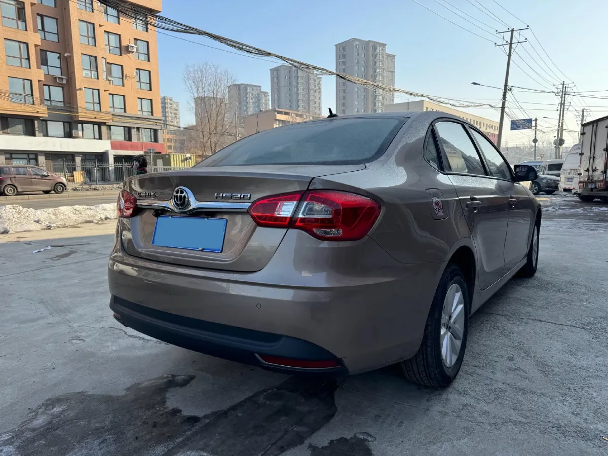 2017 Brilliance Auto H530 1.6L 118HP L4 5AT,autocango,china used car exporter,china ev exporter,chinese used car exporter,chinese used ev exporter