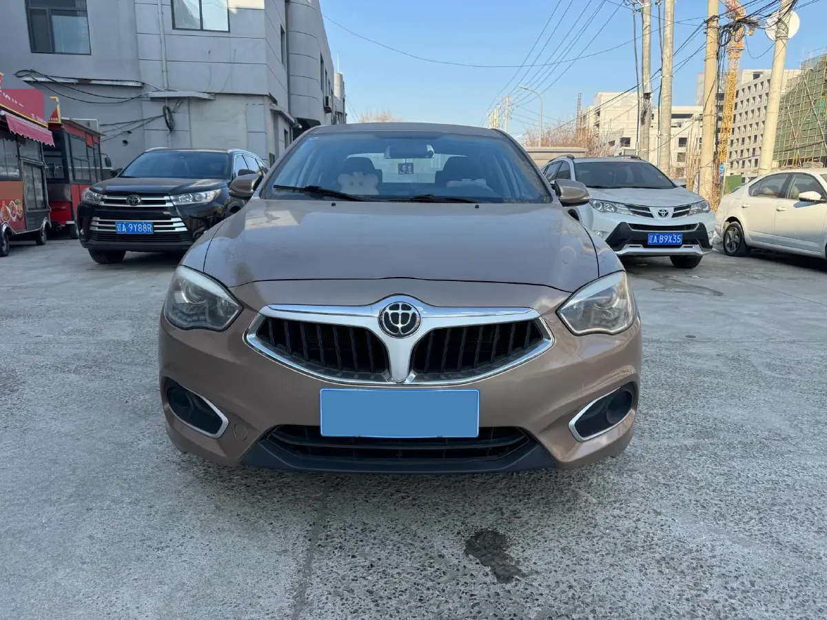 2017 Brilliance Auto H530 1.6L 118HP L4 5AT,autocango,china used car exporter,china ev exporter,chinese used car exporter,chinese used ev exporter