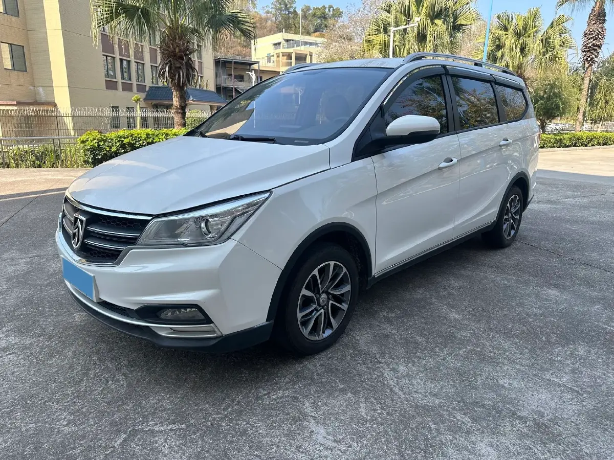 2019 BaoJun 730 1.5L 112HP L4 6MT