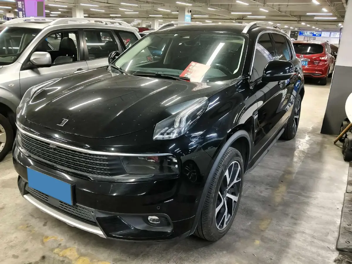 2019 LYNK&CO 01 2.0T 190HP L4 7DCT