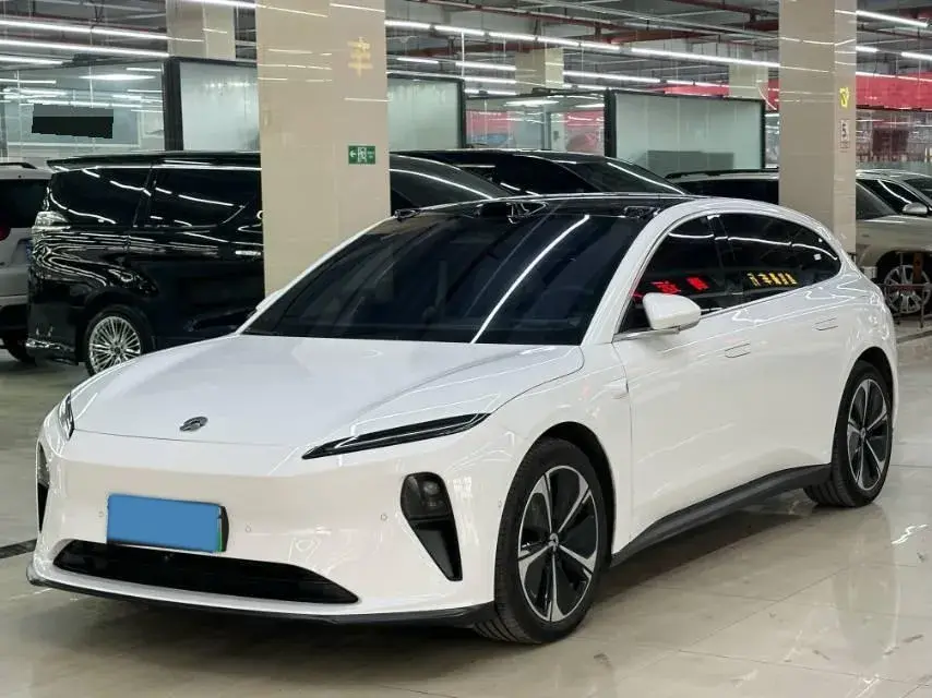 2023 NIO ET5T BEV 75KWH