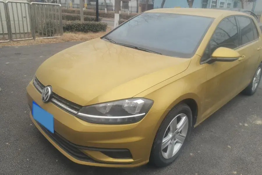 2018 Volkswagen Golf 1.6L 110HP L4 6AT