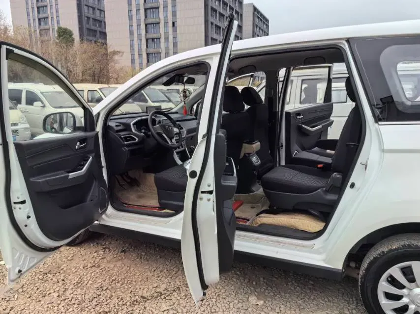 2017 BAIC ChangHe M70 1.5L 113HP L4 5MT,autocango,china used car exporter,china ev exporter,chinese used car exporter,chinese used ev exporter