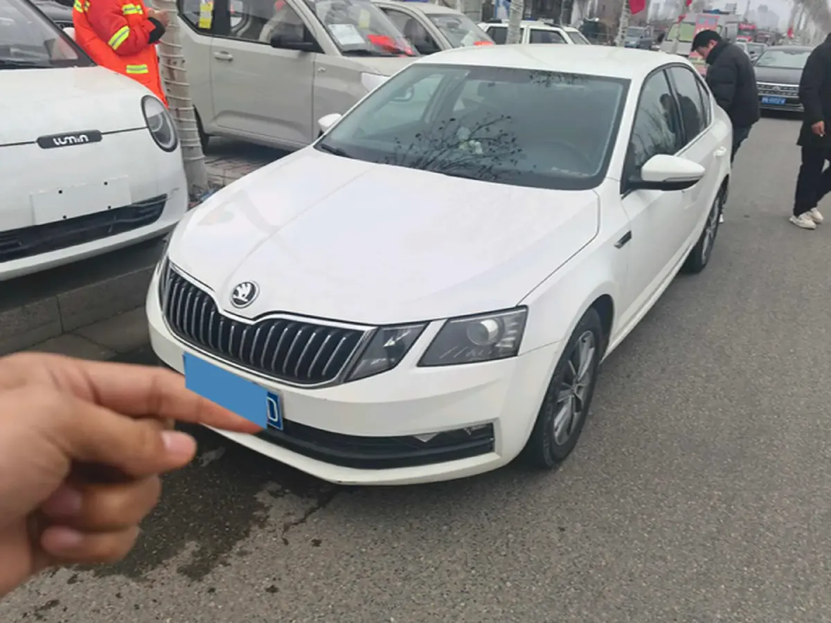 2019 Skoda Octavia 1.5L 116HP L4 6AT