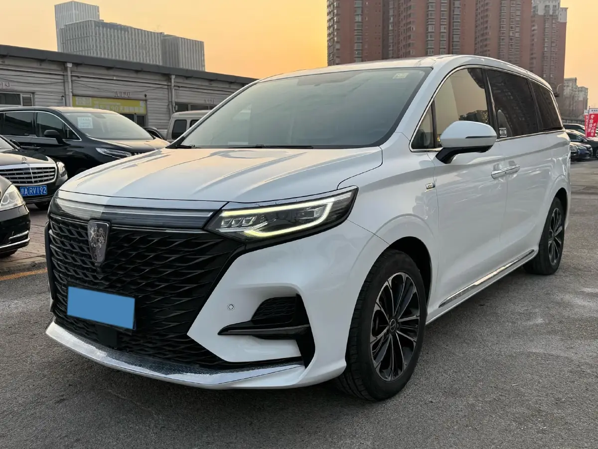 2021 Roewe iMAX8 2.0T 234HP L4 8AT