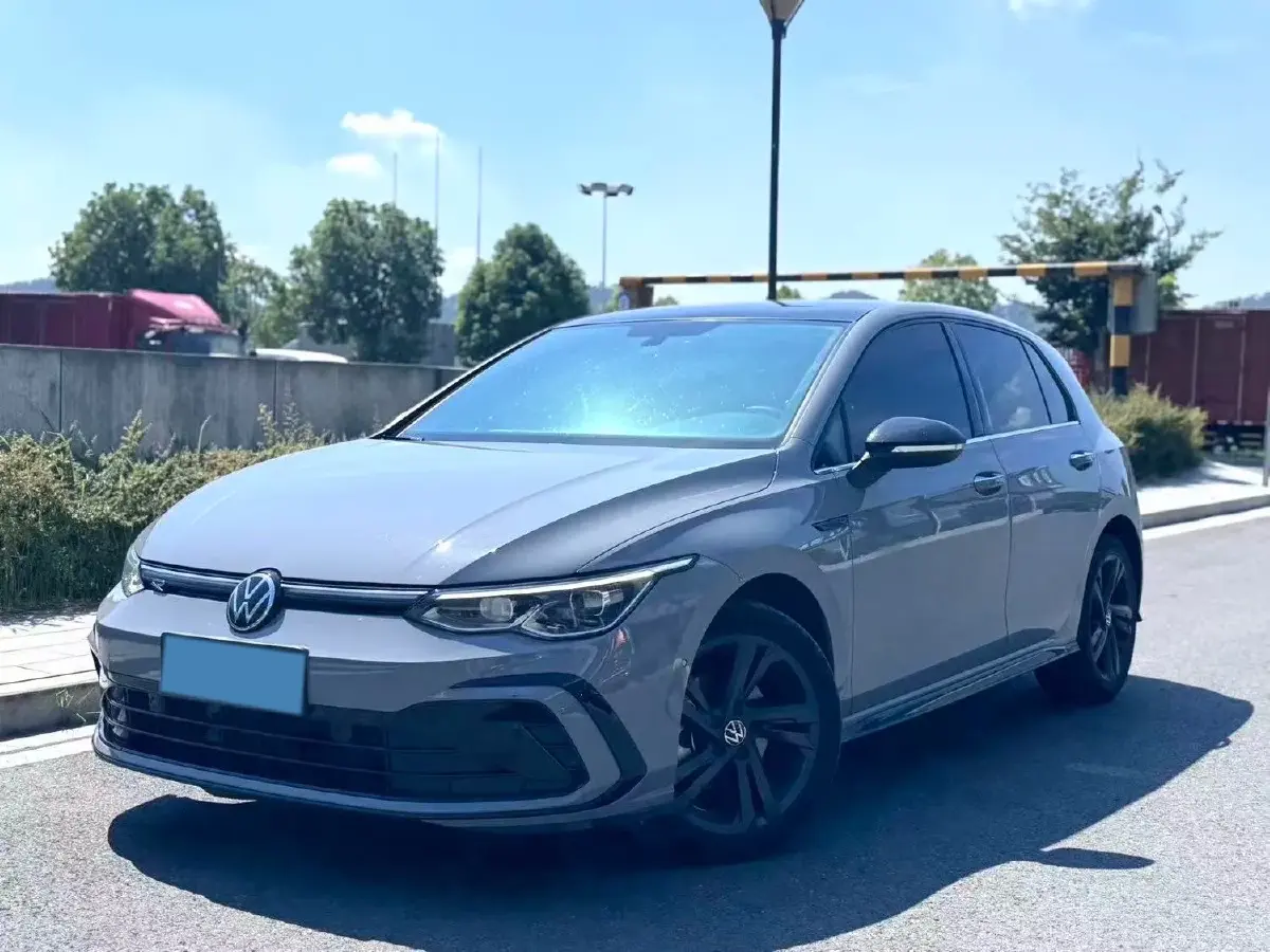 2023 Volkswagen Golf 1.4T 150HP L4 7DCT