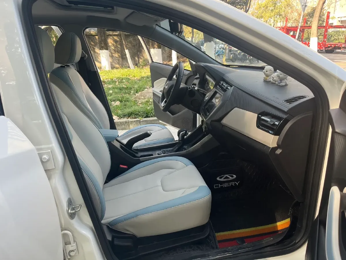 2022 Chery Tiggo 3 1.5T 156HP L4 CVT,autocango,china used car exporter,china ev exporter,chinese used car exporter,chinese used ev exporter