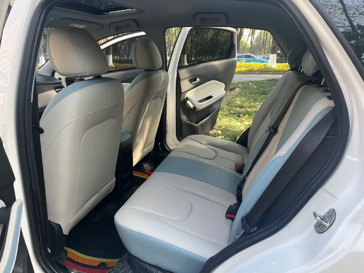 2022 Chery Tiggo 3 1.5T 156HP L4 CVT,autocango,china used car exporter,china ev exporter,chinese used car exporter,chinese used ev exporter