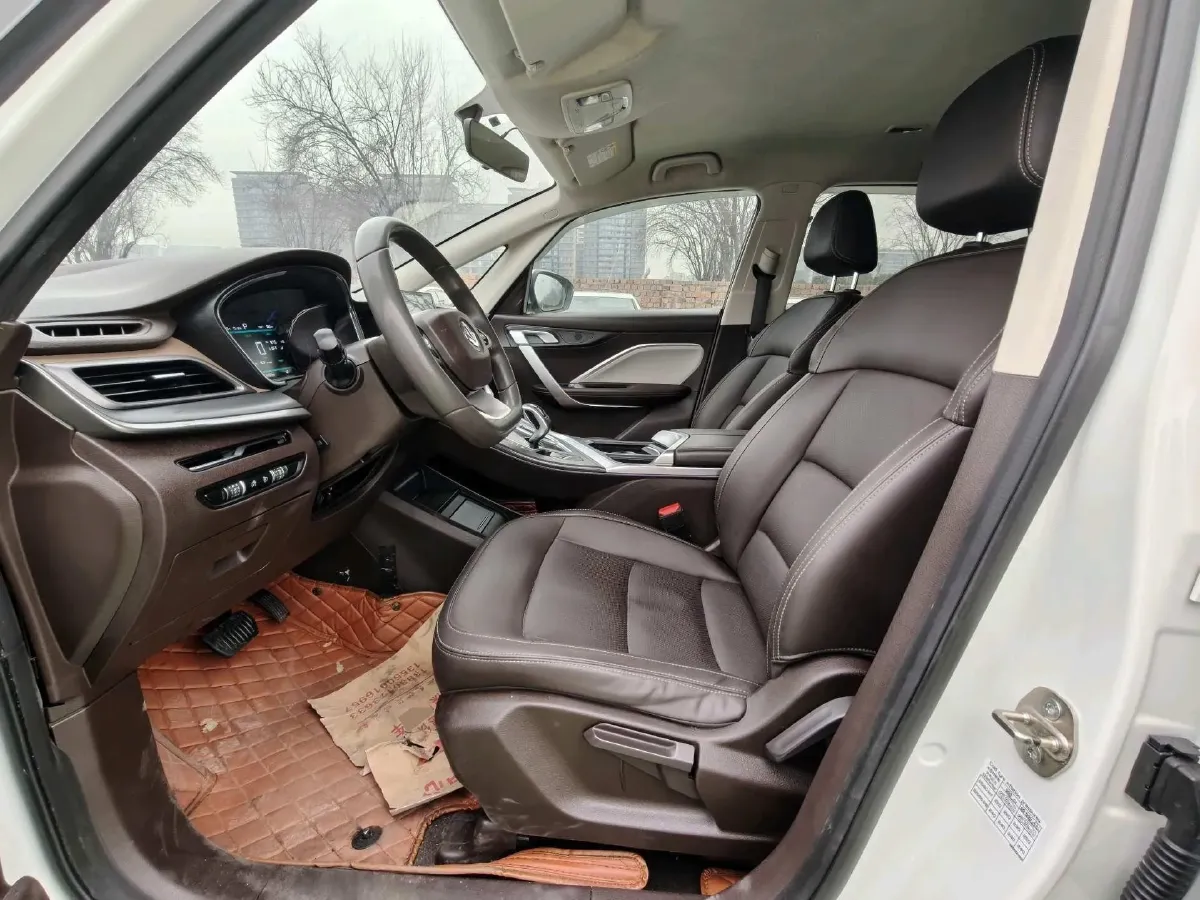 2021 Livan Maple 80v BEV 53KWH,autocango,china used car exporter,china ev exporter,chinese used car exporter,chinese used ev exporter