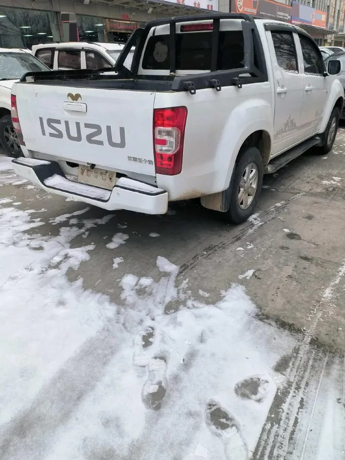 2020 Isuzu RE-MAX Jim 2.8T 120HP L4 5MT,autocango,china used car exporter,china ev exporter,chinese used car exporter,chinese used ev exporter