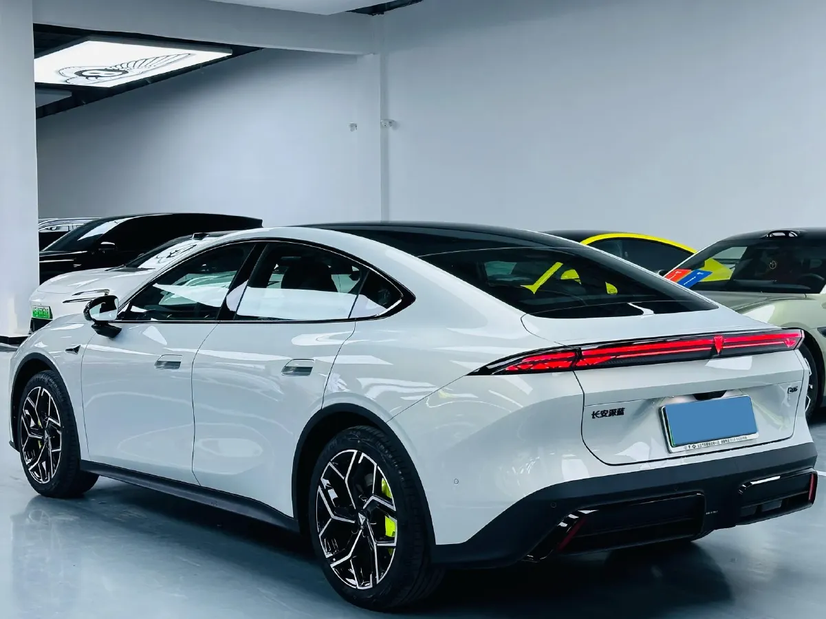 2026 Deepal L06 BEV,autocango,china used car exporter,china ev exporter,chinese used car exporter,chinese used ev exporter