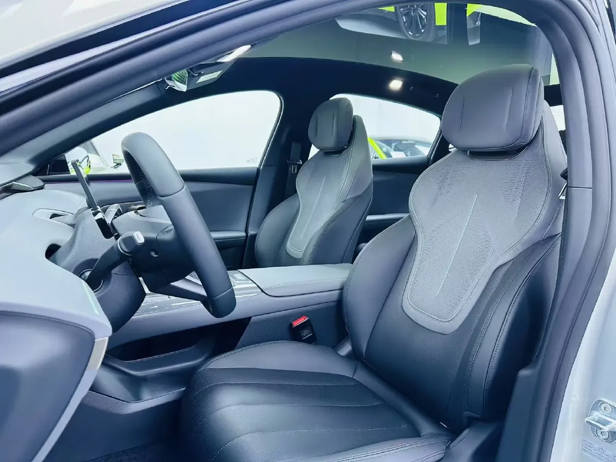 2026 Deepal L06 BEV,autocango,china used car exporter,china ev exporter,chinese used car exporter,chinese used ev exporter