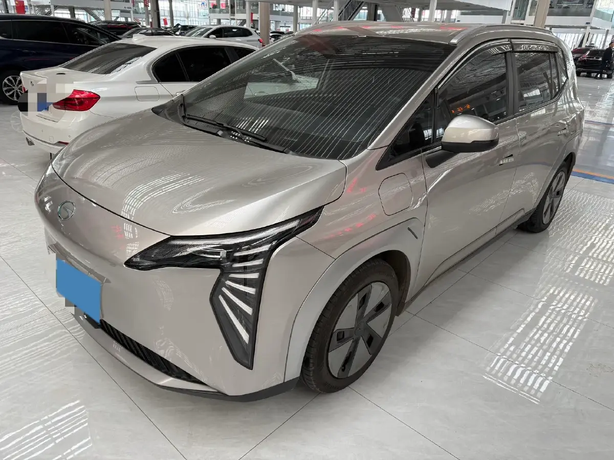 2023 Aion Y BEV 61.7KWH