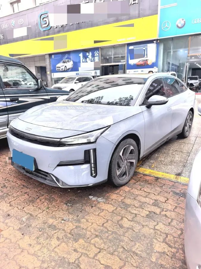 2023 Geely Galaxy L6 1.5T 163HP L4 3DHT PHEV,autocango,china used car exporter,china ev exporter,chinese used car exporter,chinese used ev exporter