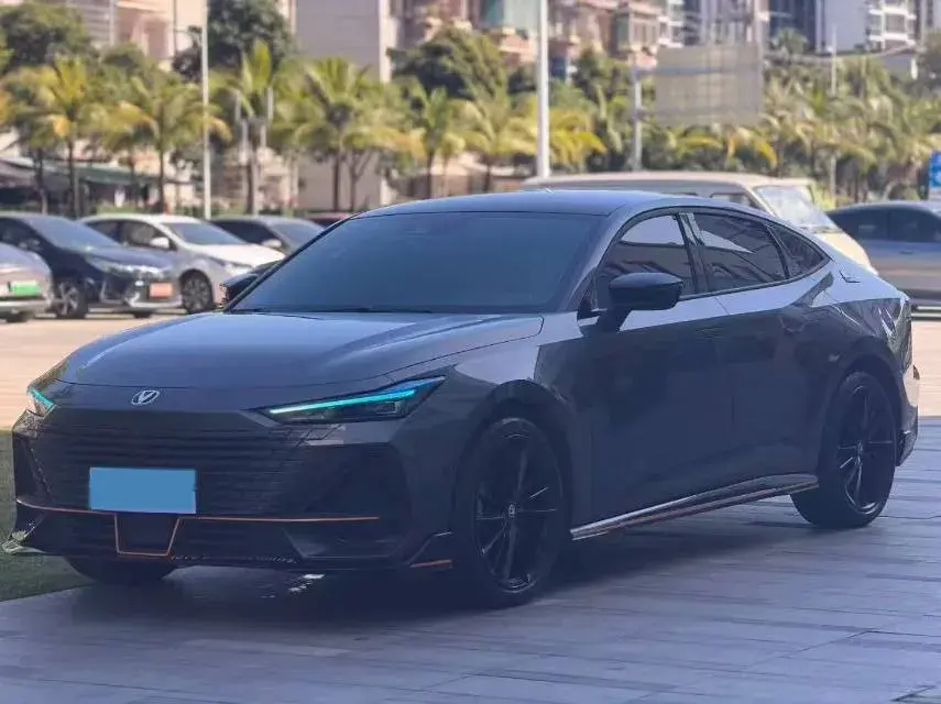 2023 ChangAn UNI-V 1.5T 188HP L4 7DCT