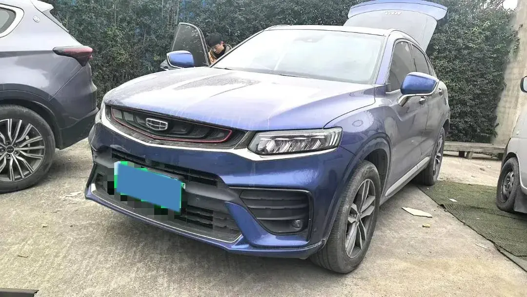 2020 Roewe RX5 1.5T 169HP L4 AMT PHEV 11.1KWH