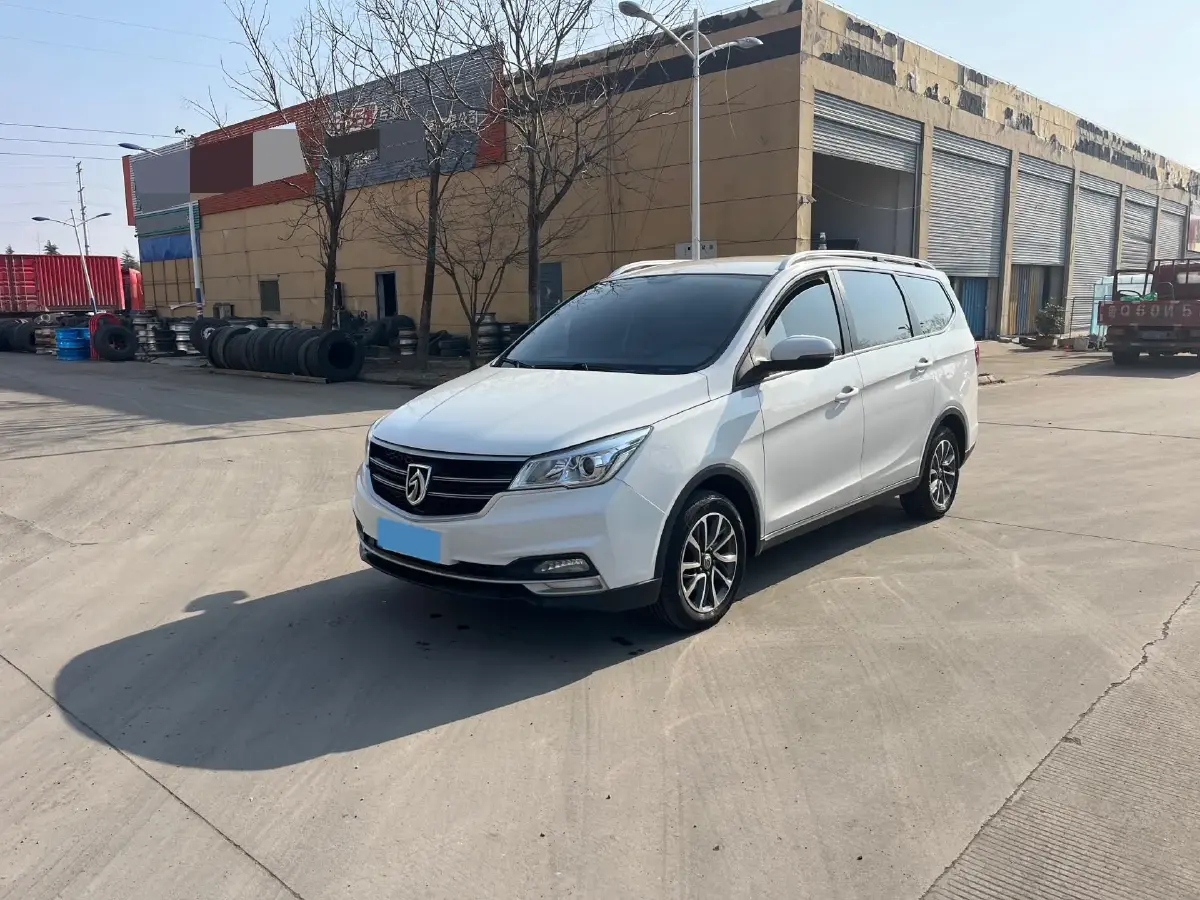 2019 BaoJun 730 1.5L 105HP L4 6MT