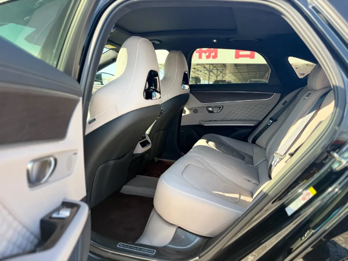 2024 BYD Han BEV 85.44KWH,autocango,china used car exporter,china ev exporter,chinese used car exporter,chinese used ev exporter