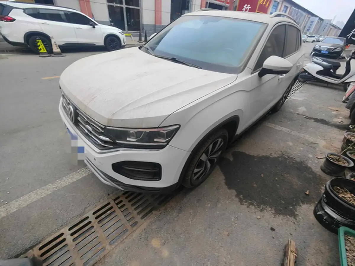 2019 Jeep Cherokee 2.0T 234HP L4 9AT