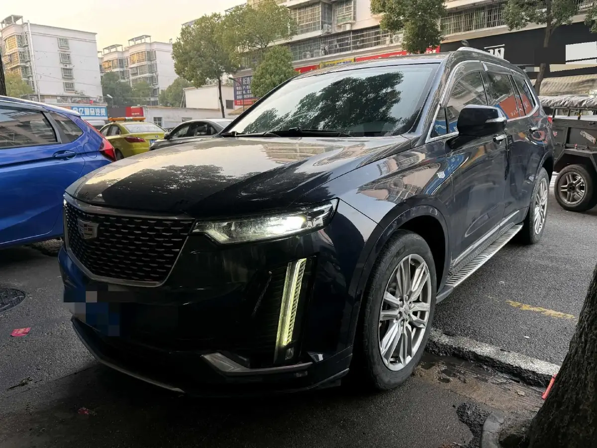 2022 Cadillac XT6 2.0T 237HP L4 9AT