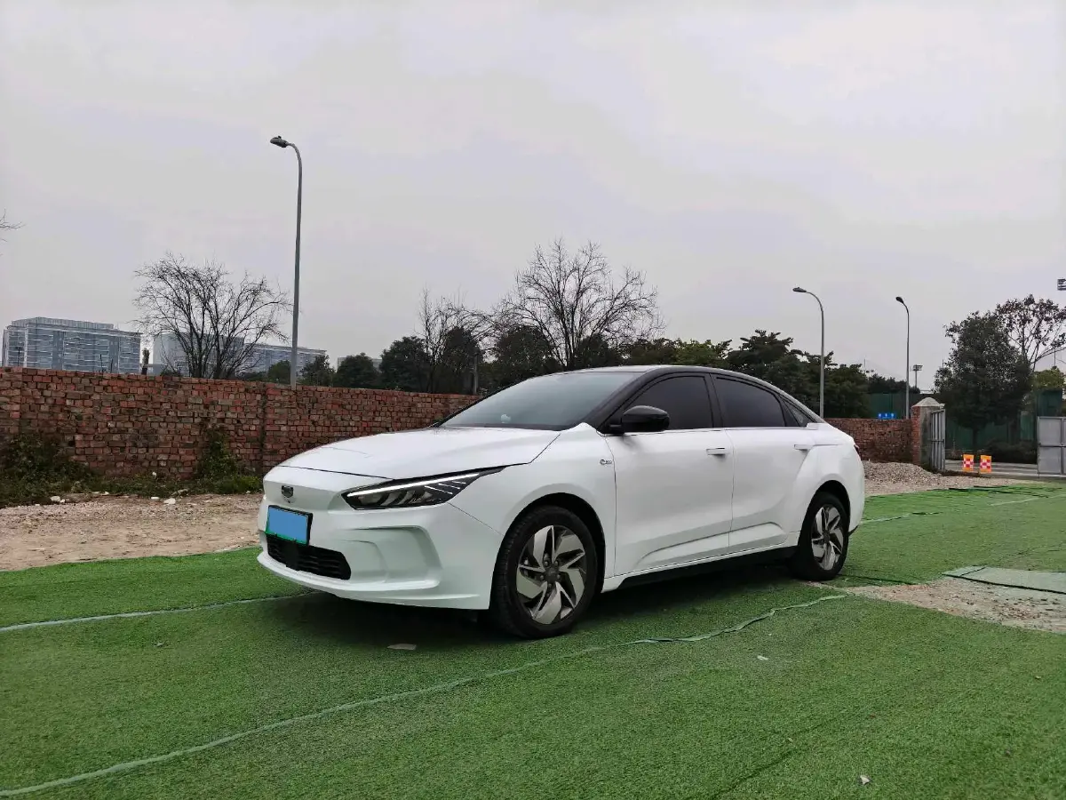 2022 Geometry G6 BEV 53KWH